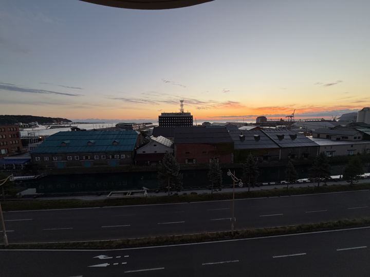 รุ่งอรุณเหนือคลอง Otaru