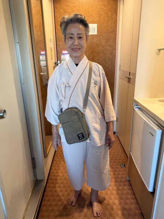 คุณแม่ใส่ยูกาตะคืนสุดท้าย